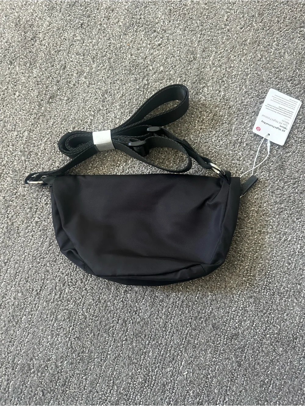 lululemon athletica Black Crossbody Belt Bag with Logo mini